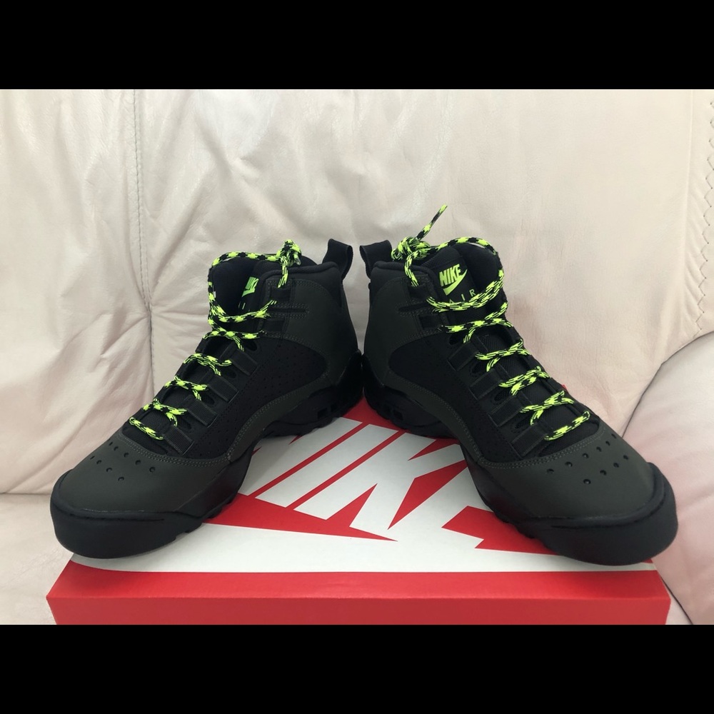 Nike Air Darwin Sequoia Black Volt - Picture 4 of 8